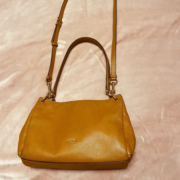 Coach leather bag medium - Picture 1 of 3
